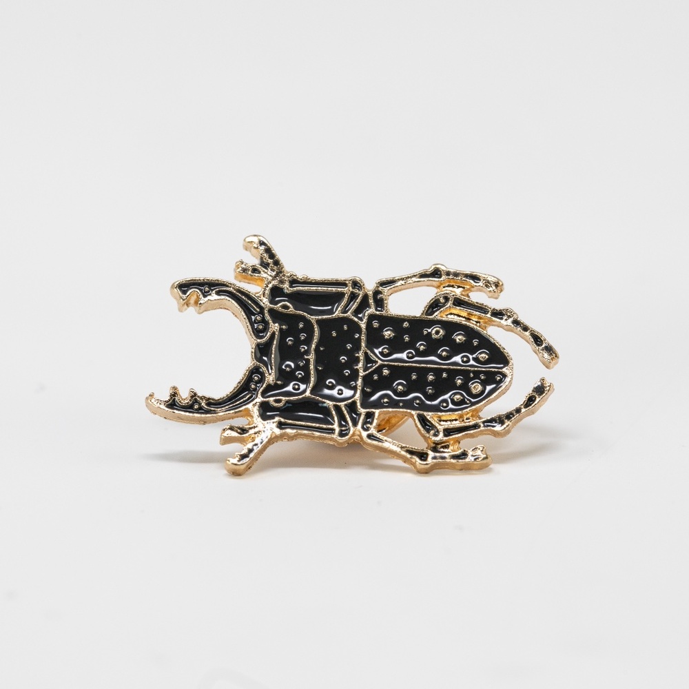 beetle pin brooch enamel bug